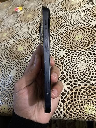 iphone x qara: IPhone 12, Qara — 4