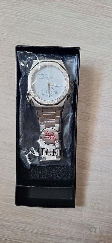 Аксессуары: Наручные часы, цвет - Серебристый — 1