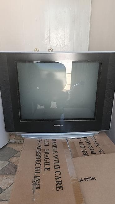 kiçik tv: Televizor Samsung 32" — 2
