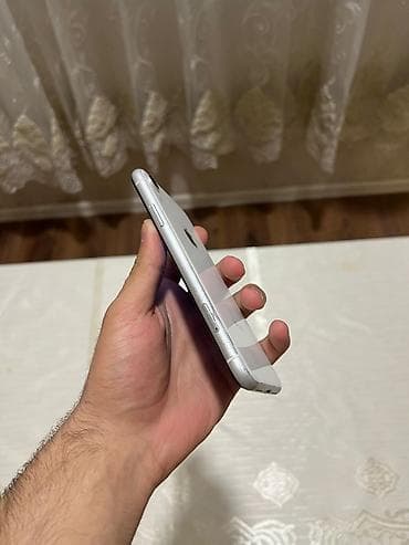 iphone x ucuz qiymete: IPhone Xr, 128 GB, Ağ, Face ID — 9