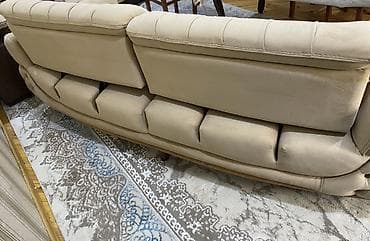 Divan, İşlənmiş, Açılmayan, Bazasız, Vеlur parça, Çatdırılma yoxdur
