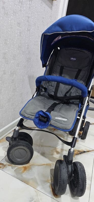 quatro mini uşaq arabaları: İki tutacaqlı araba, Chicco — 1