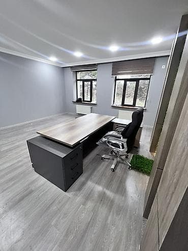 ofis sekilleri: Məhsul: Ofis mebel dəsti – rəhbər masası, tumbalı yan modul, TV/servis — 2