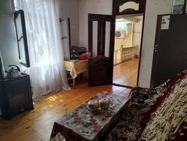villalar: 2 otaqlı, 300 kv. m, Kredit yoxdur, Orta təmir — 6