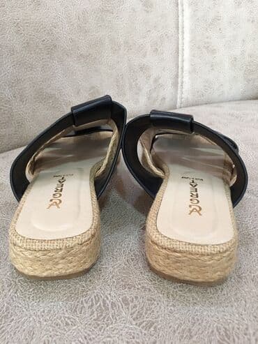 женские босоножки на танкетке: Ölçü: 37, rəng - Qara, Yeni — 2