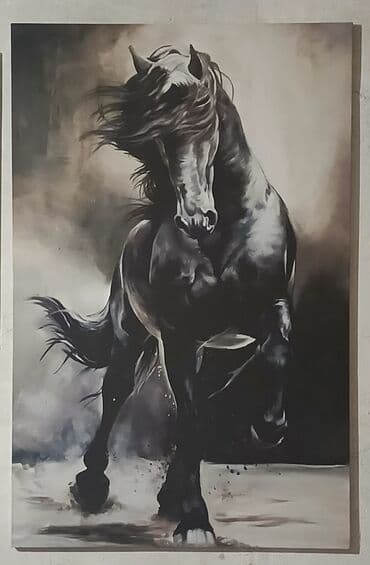 Dekorativ tablo – qaçan at təsvirli - Mövzu: dinamika və gücü əks