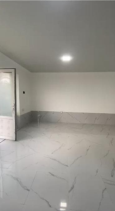 Binədə İmam Həsən məscidinin yanında. 39 m² sahəsi olan obyekt — 10