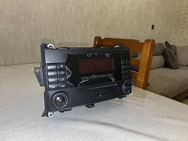 Мониторы: Магнитола, Б/у, CD, Германия, Самовывоз — 1