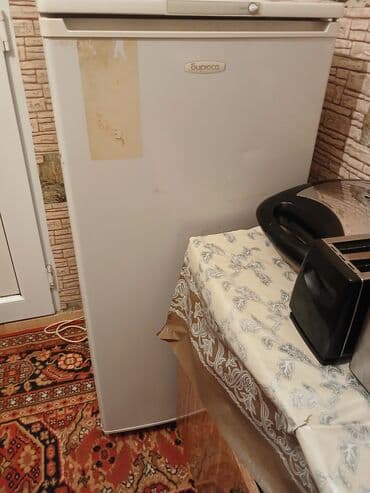 Холодильники: Б/у Мини Biryusa Холодильник Продажа, цвет - Белый — 3