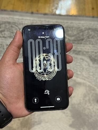 iphone 11 pro max 2 ci el: IPhone 11, Qara, Face ID — 2