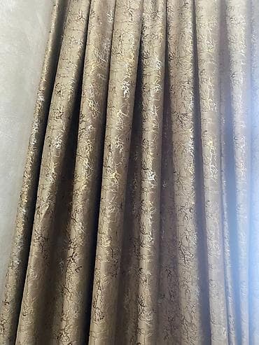 İşlənmiş, Pərdə