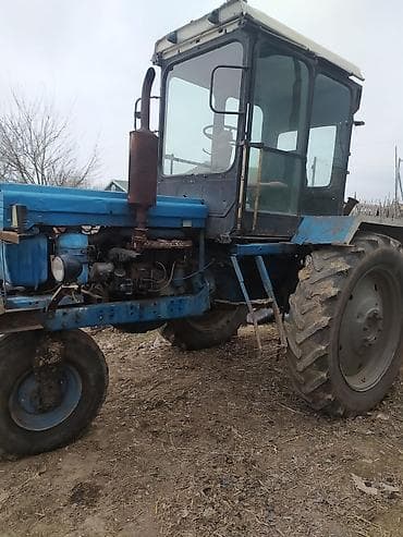 Traktor MTZ tipli, kabinalı, arxa təkərli (2WD) aqreqat. - Dizel