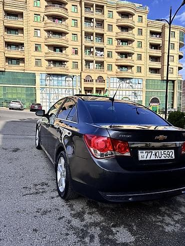 sevralet kobat: Chevrolet Cruze: 1.4 l | 2012 il 270000 km Sedan — 8