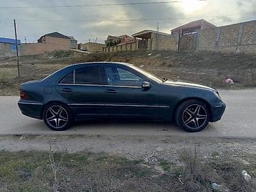 bmw matoru satilir: İlkin odenw 4500 di 2 2 sidaydi 16 ayı qalb 457 manatdan — 7