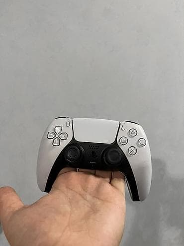 ps ucuz: Məhsul: PlayStation 5 DualSense gamepadı + silikon qoruyucu örtük - — 3