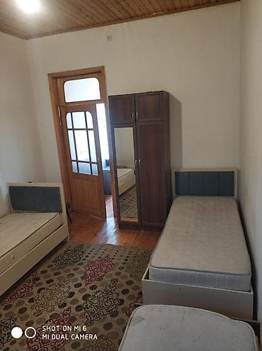 Oğlanlar üçün. Yasamalda həyət lalafo.az -da Oğlanlar üçün. Yasamalda həyət