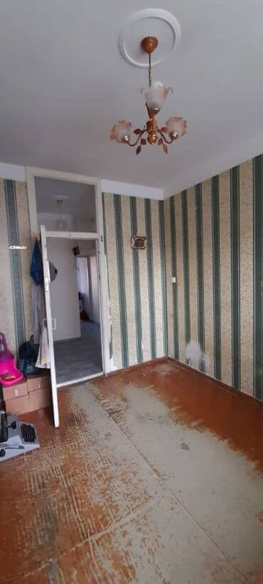 ağ şeher evler: Bakı, 3 otaqlı, Köhnə tikili, m. Həzi Aslanov, 80 kv. m — 3