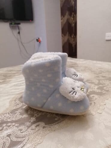 Uşaq üçün təzə domaşnik. 20-22 ölçü