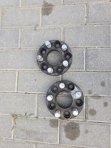 bmw e39 ehtiyat hisseleri: Mercedes ve BMW G30 G20 ucun arxa spacer 20 mm 5x112 orta 66.6mm — 2