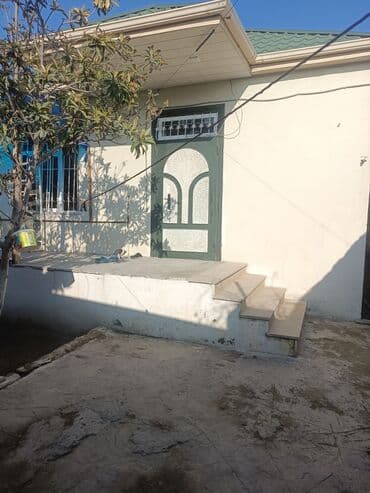 Həyət evləri və villaların satışı: Ramana qəs. 3 otaqlı, 2 kv. m, Kredit yoxdur, Orta təmir — 2