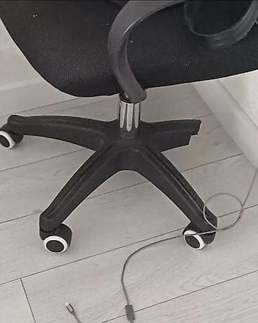 Təkərli, Qolları tənzimlənmir, Parça