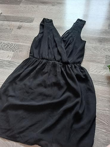 muncuq: Qara qısa don - Rəng: klassik qara - Model: V formalı, çarpaz önlü — 1