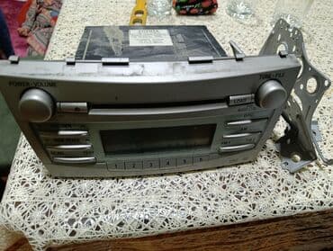 nissan tiida monitor: Toyota orjinal maqnitolu 2007 2010 Qirigi carti yoxdu — 1