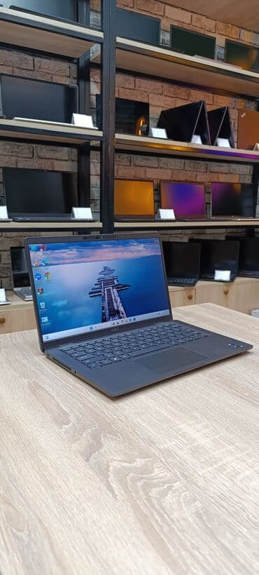 işlənmiş notebook: Б/у Dell Latitude, 14 ", Intel Core i5, 256 ГБ — 3
