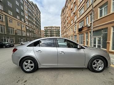 sevralit kruz: Chevrolet Cruze sedan – gümüşü rəng Xarici: - Orijinal Chevrolet ön — 3