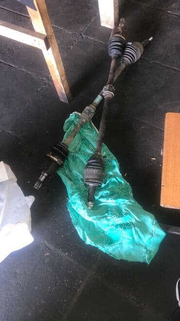 variator surət qutusu: Kia Rio qranatları.1,4 benzin 2010 üstdən çıxma orijinal.heç bir — 1