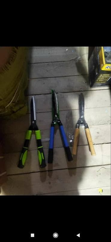 Bağ qayçıları her biri 18 man çox isteyen olsa endirim olacaq lalafo.az -da Bağ qayçıları her biri 18 man çox isteyen olsa endirim olacaq