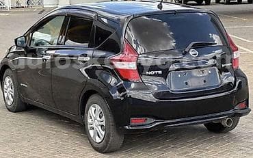 moto 80cc: Nissan Note e-POWER, qara rəng, hetçbek gövdə. Hazir lizingdedi 31 ay — 1