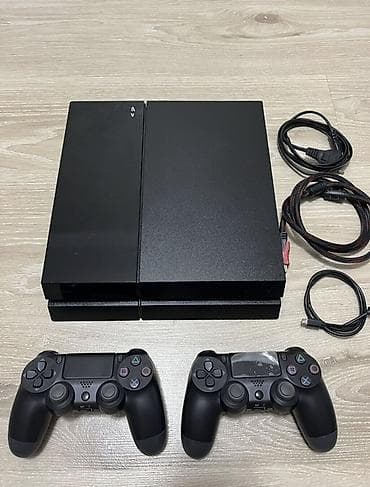 playstation oyun: Ps4 Fat proşifkasız model. Yaddaş: 500gb İçində 10 oyun var: Gta 5 — 3