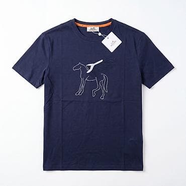 HERMÈS kişi köynəyi – qısaqol, tünd göy rəng. - Material: yumşaq at lalafo.az HERMÈS kişi köynəyi – qısaqol, tünd göy rəng. - Material: yumşaq
