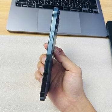 plesteşn 4: IPhone 12 Pro, 256 GB, Göy, Zəmanət, Kredit, Simsiz şarj — 2