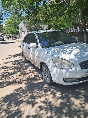 mersedes disk r15: Hyundai Accent: 1.4 l | 2010 il Sedan — 9