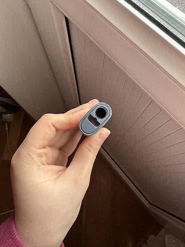 IQOS cihazı – tütün qızdırma sistemi Xüsusiyyətlər: - Brend/logo — 4