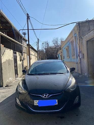lada vaz 07: Hyundai Elantra: 1.8 l | 2012 il Sedan — 1