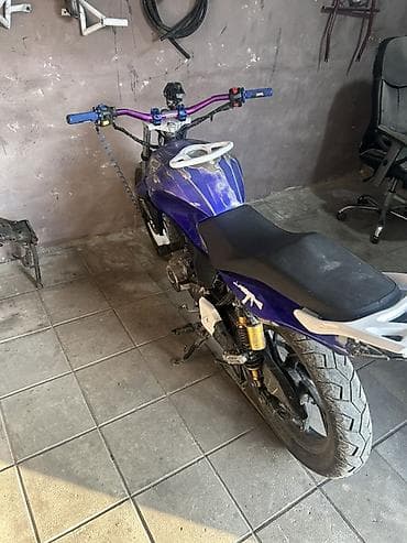 sukan lada: Məhsul: Şəhər motosikleti (benzinli), mavi rəng Xüsusiyyətlər: - Tək — 1