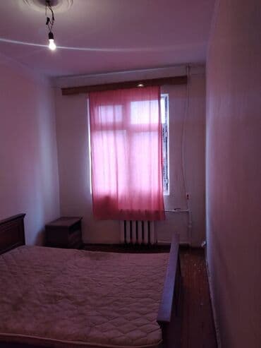 binəqədidə kiraye ev: Bakixanov qəsəbəsi(Razin),Vahid şadlıq sarayın yanında,2/5 binada 2 — 3