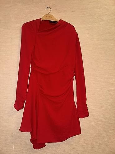 Qırmızı uzunqollu qadın paltarı - Brend: MNG (Mango)/ 1 dəfə geyilib