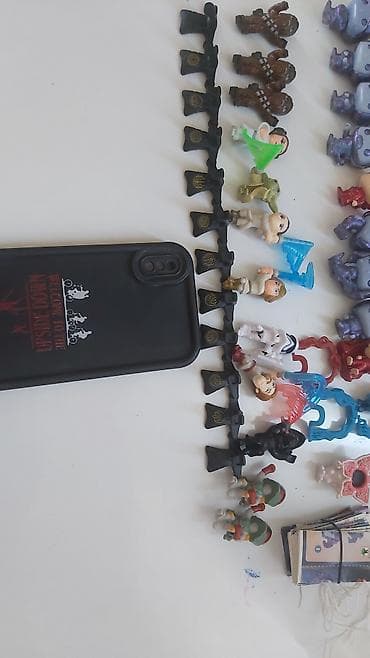 funko pop stranger things: Kinder Funko Pop üslubunda mini fiqurlar və Star Wars temalı kiçik — 1