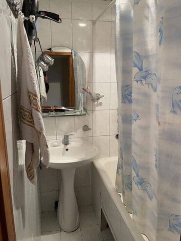 ilkin odənişsiz evler: Bakı, 2 otaqlı, Köhnə tikili, m. Neftçilər, 49 kv. m — 8