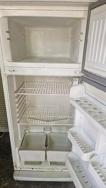 kondisioner motor: İşlənmiş 2 qapılı Stinol Soyuducu Satılır, rəng - Ağ — 2