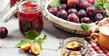 İçkilər: Evdə Hazırlanma Gavalı Kompotu. 100% təbii üsullarla evdə hazırlanma — 2