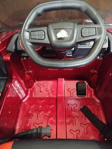 lego ikinci el: Uşaq üçün elektrikli ride-on avtomobil – qırmızı rəngdə SUV tipli — 4
