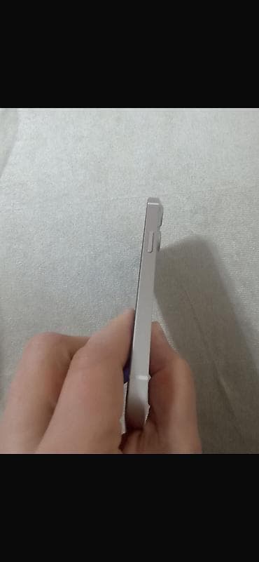 ikinciel iphone: IPhone 14, 128 GB, Ağ, Barmaq izi, Face ID — 5