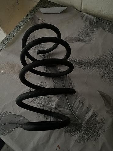 yaylar: Avtomobil üçün spiral asqı yayı - hundai santafe 2012-2017 qabaq — 2