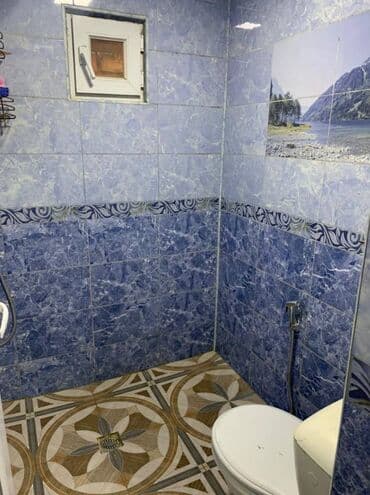 əhmədli ev: 6 otaqlı, 200 kv. m, Orta təmir — 18