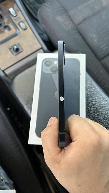 iphone 16 pro max almaq: IPhone 13, Midnight, Face ID — 7